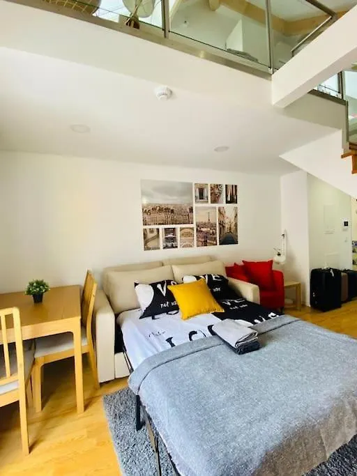 Yaya Lisbon Apartaments Apartman